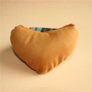 Подушка в форме сердечка